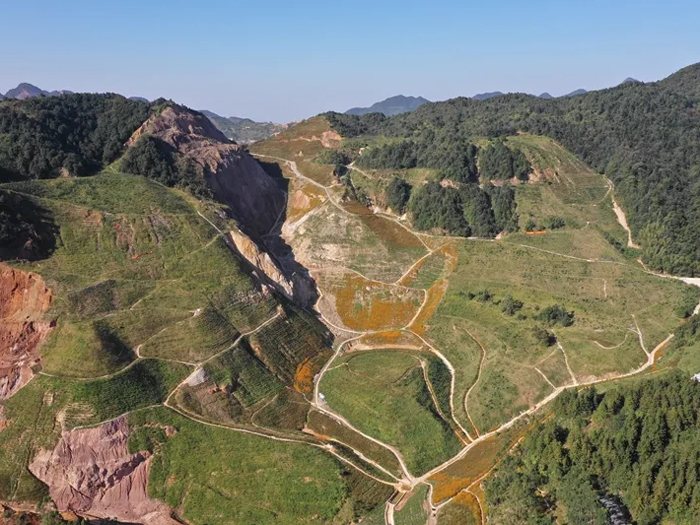 大宝山铁矿采空区形变监测